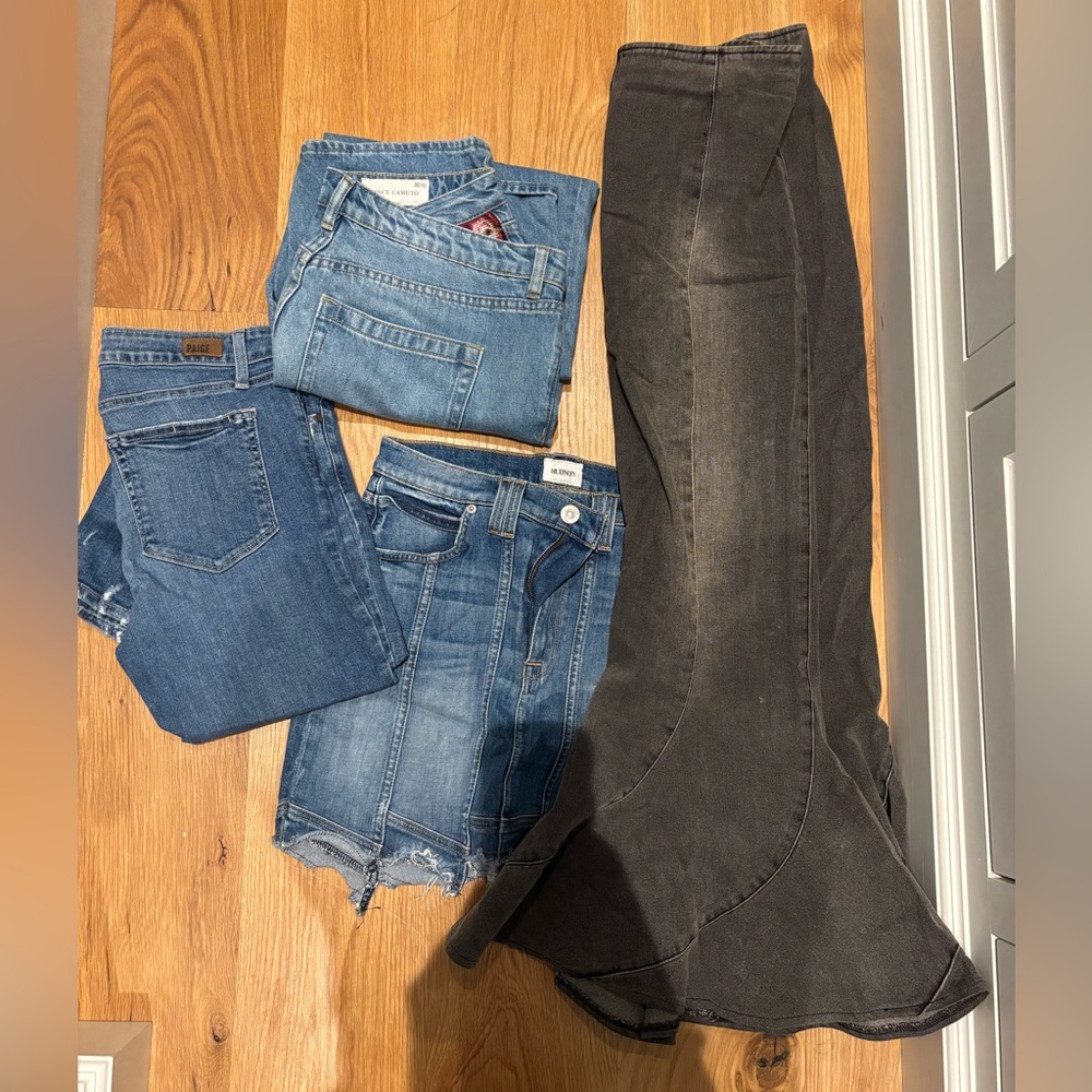 Women’s Denim! Skirts, jeans